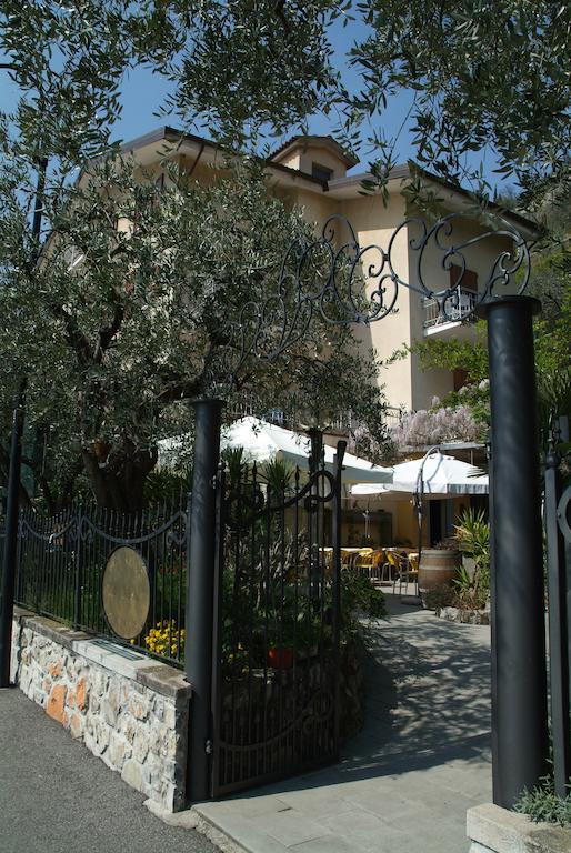 מונטה איזולה La Foresta Monteisola מראה חיצוני תמונה